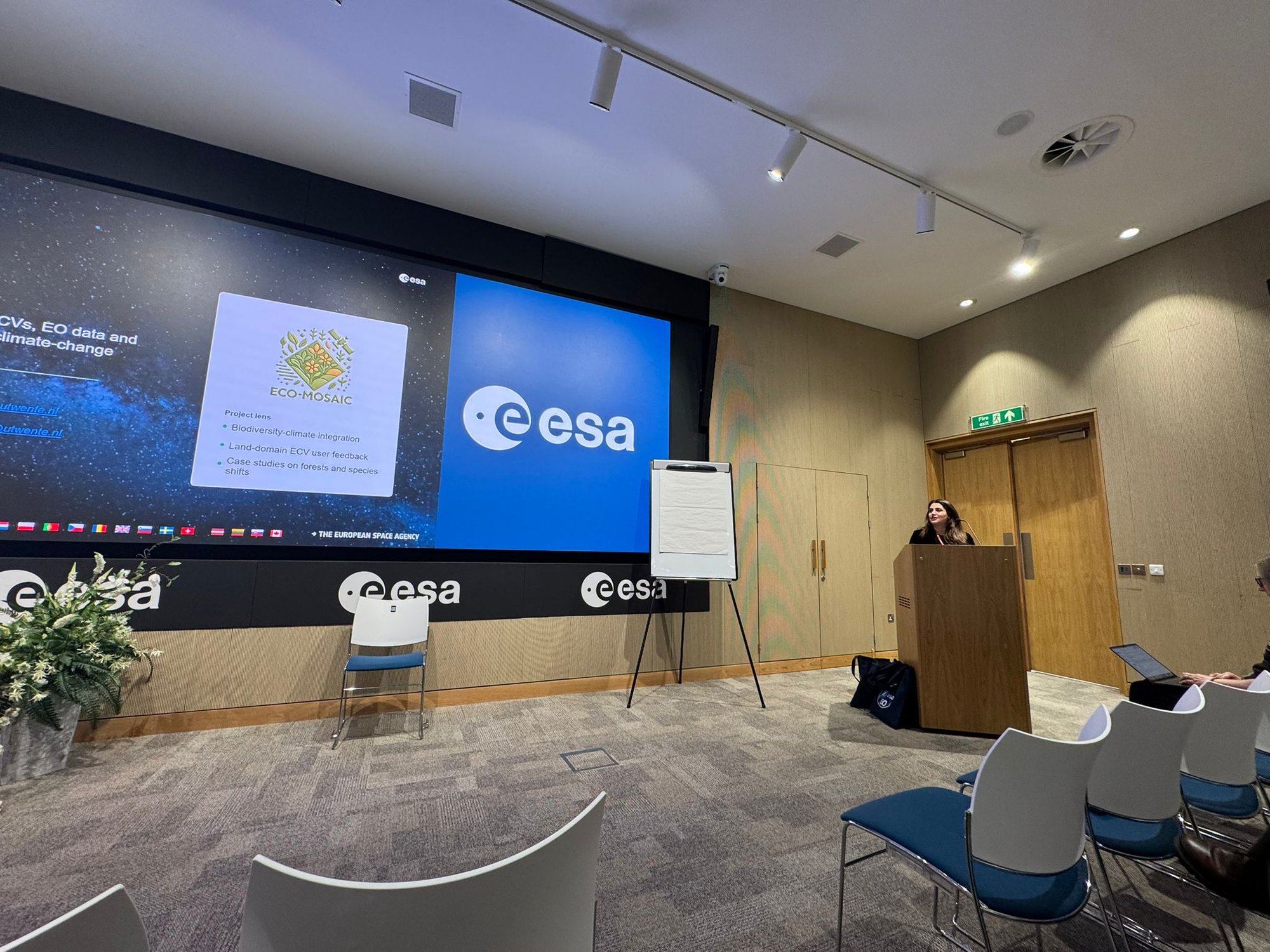 Science Lead Dr Elnaz Neinavaz delivering a presentation on the ECO-MOSAIC project, outlining its overall vision, aims, and key objectives.